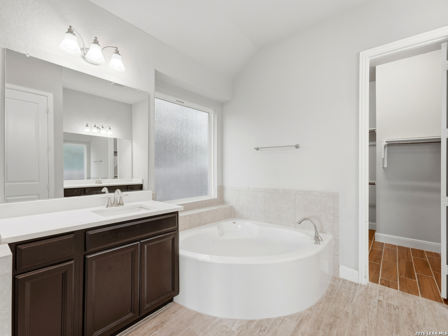 2027 Sladen Hills San Antonio TX 78253