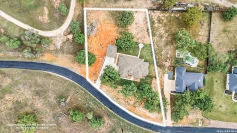 120 Timber Heights La Vernia TX 78121