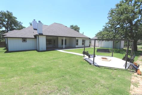 120 Timber Heights La Vernia TX 78121