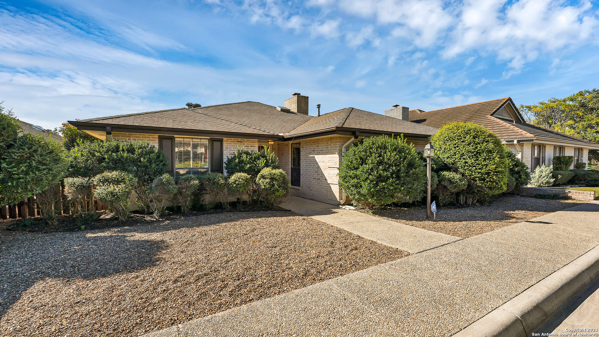 6014 Crescent Falls Windcrest TX 78239