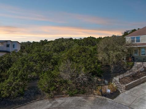 11232 Cave Creek Helotes TX 78023