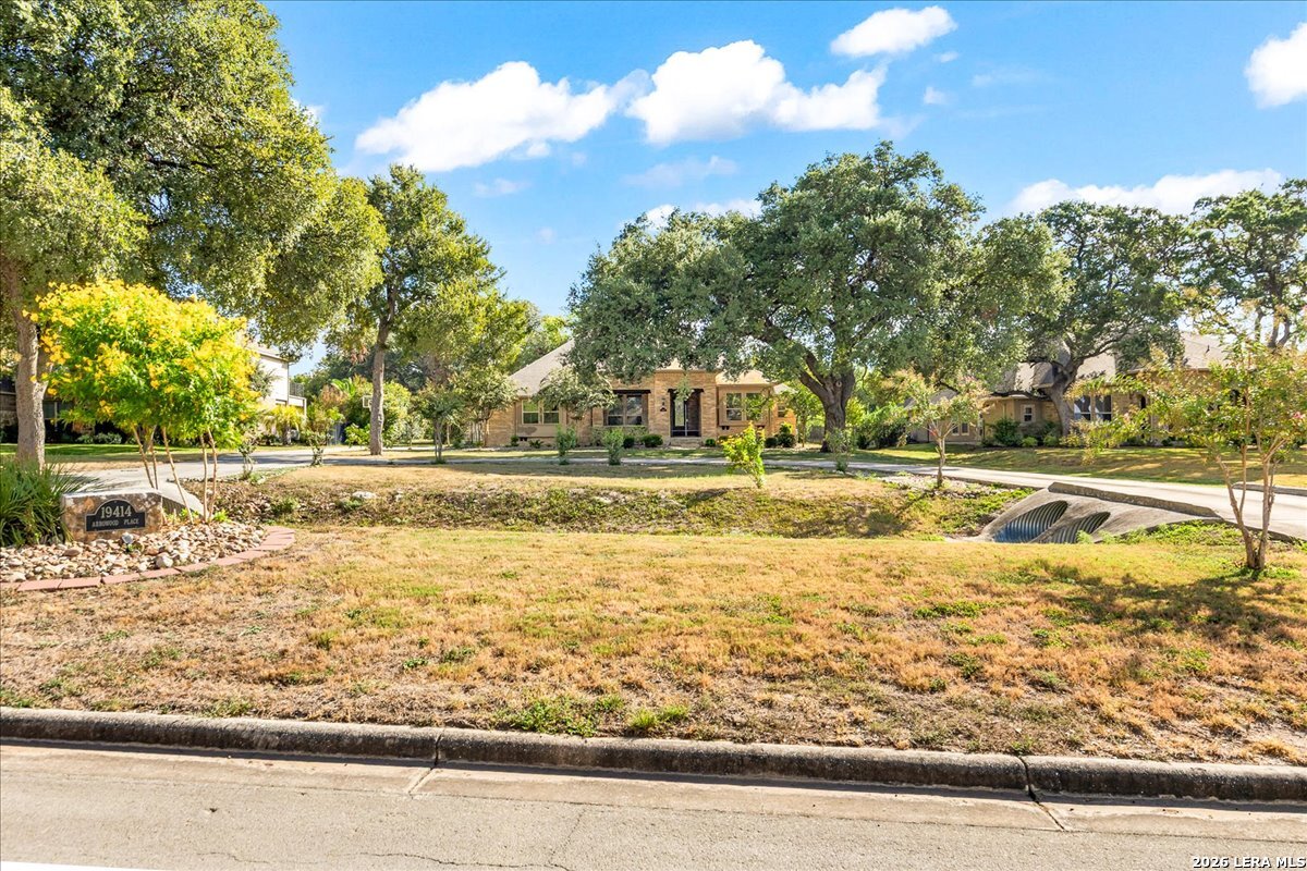 19414 Arrowood Place San Antonio TX 78266
