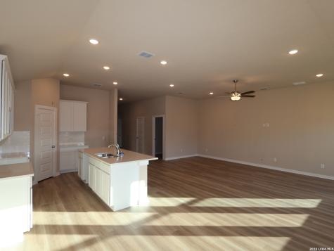 8507 Rucker Pond Trail San Antonio TX 78252