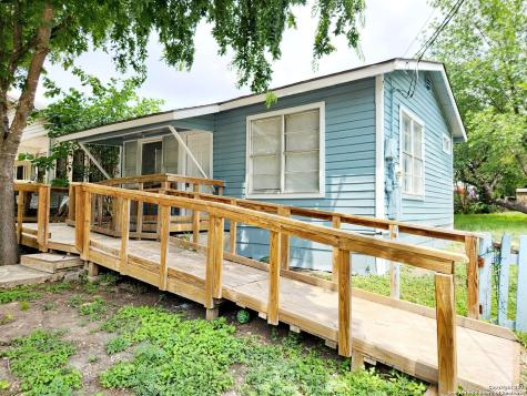 548 S Spring Street San Antonio TX 78207
