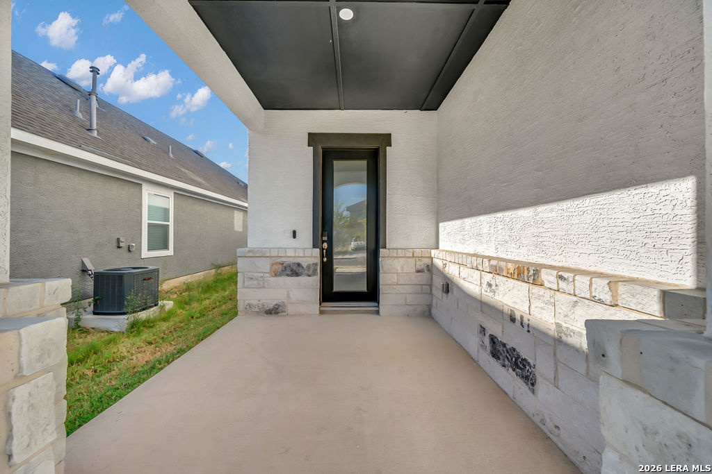 12688 Cotorra Springs San Antonio TX 78254
