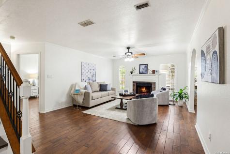 2206 South Abbey Loop New Braunfels TX 78130