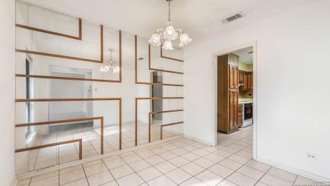 7331 Crownpiece Street San Antonio TX 78240