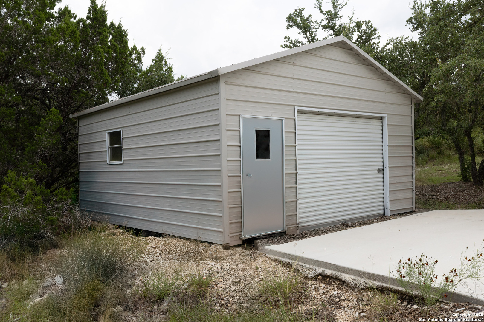 7046 Devonshire Spring Branch TX 78070
