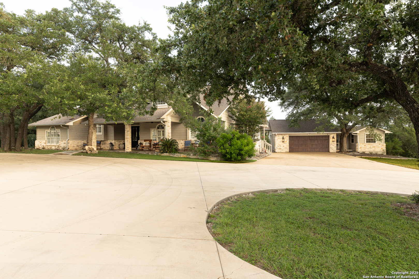 7046 Devonshire Spring Branch TX 78070