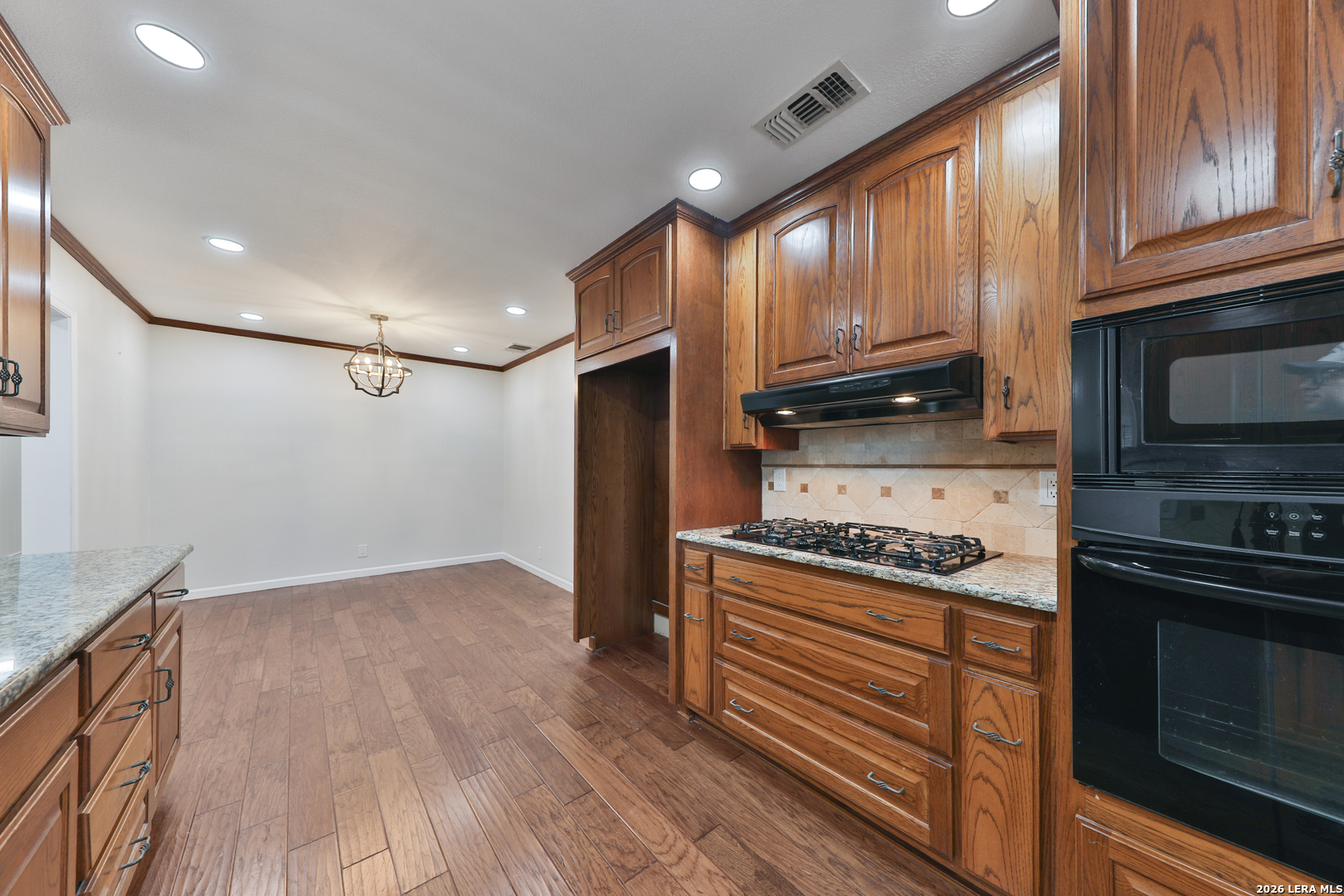 723 Glamis Avenue San Antonio TX 78223