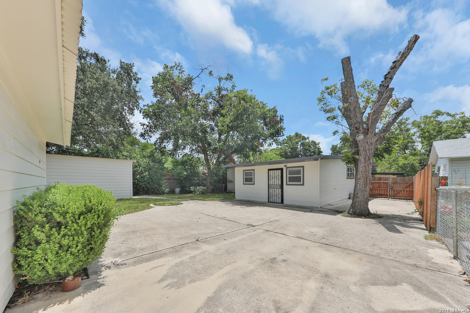 723 Glamis Avenue San Antonio TX 78223