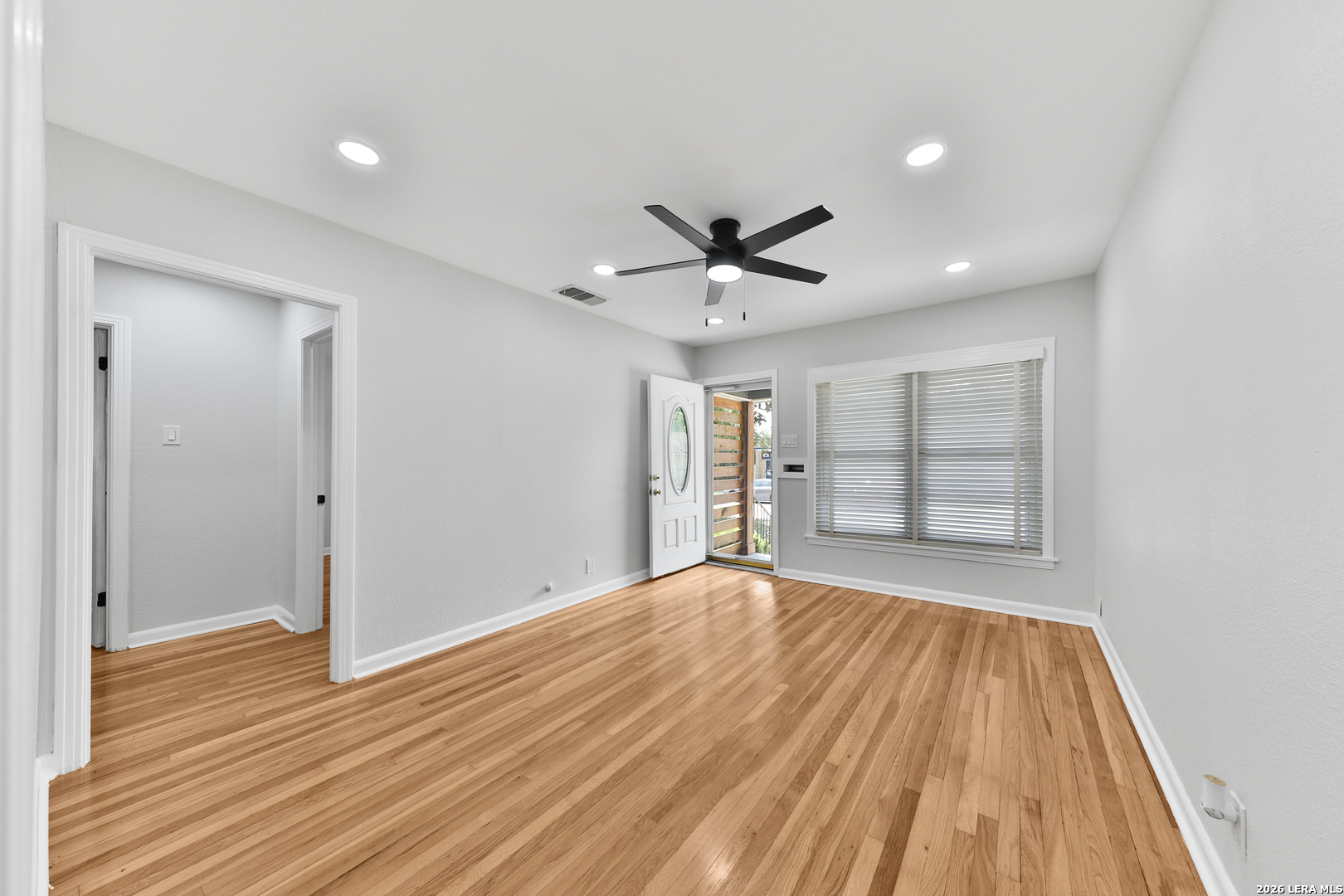 723 Glamis Avenue San Antonio TX 78223