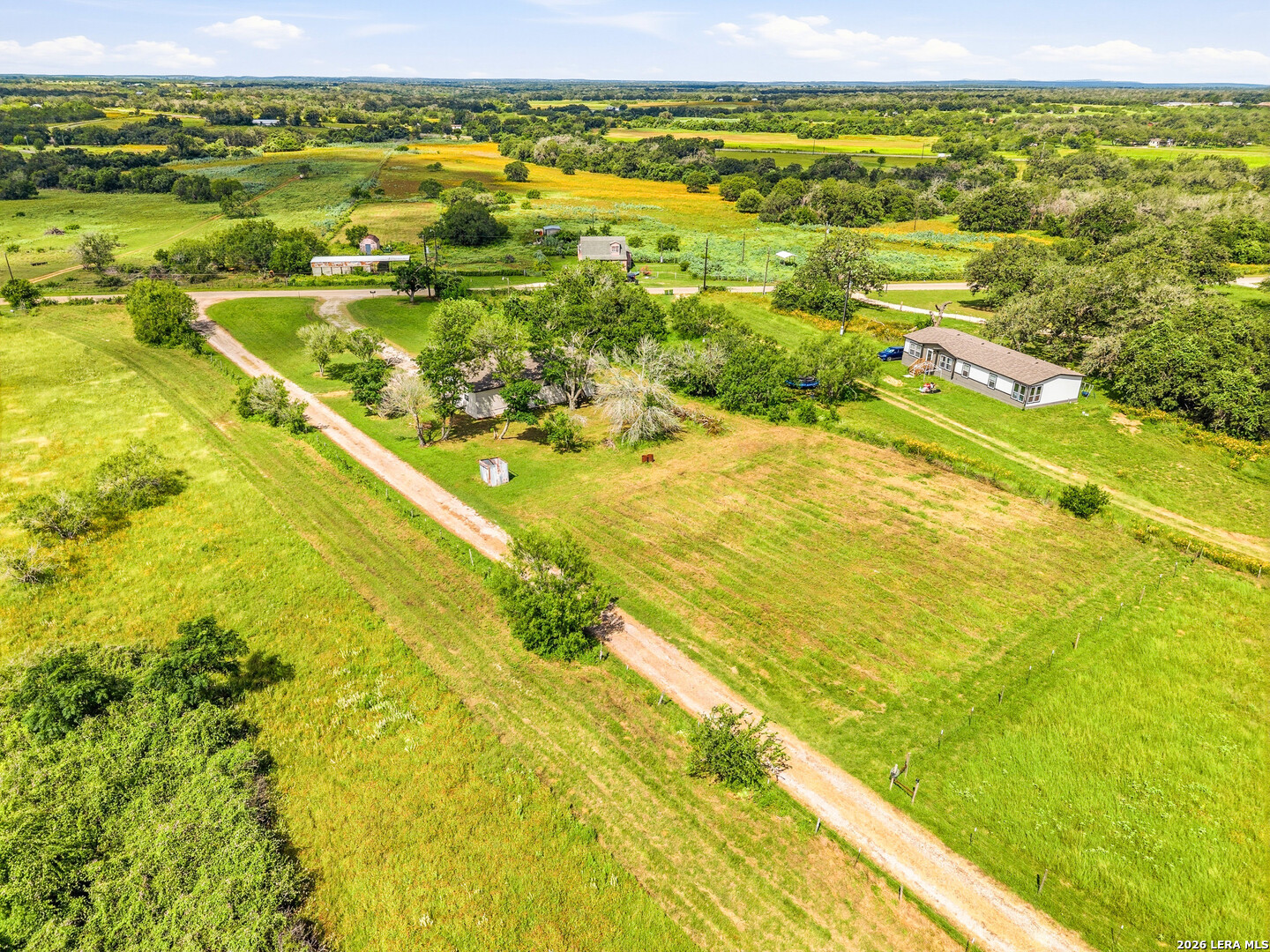 3876 County Road 427 Stockdale TX 78160