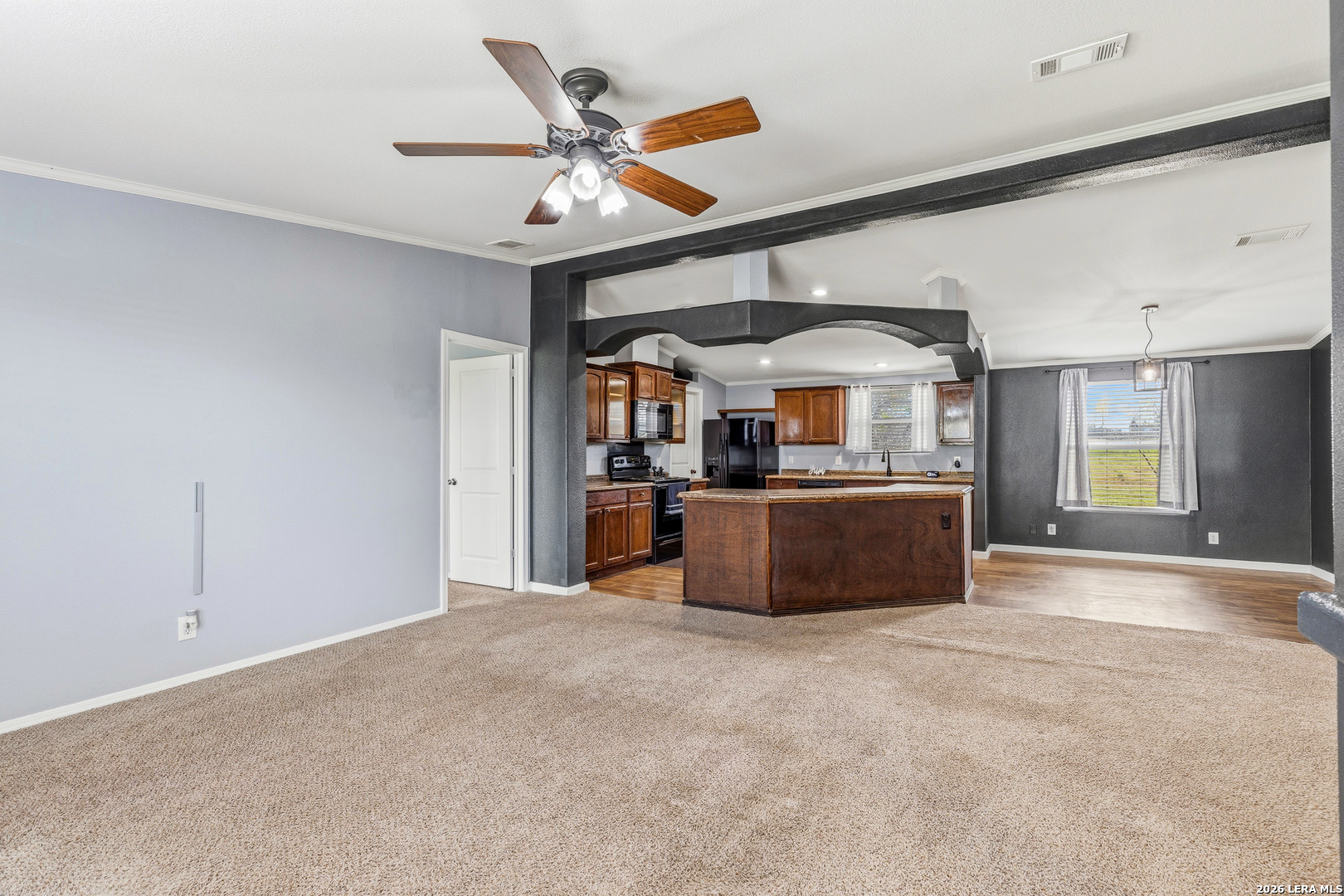 3876 County Road 427 Stockdale TX 78160