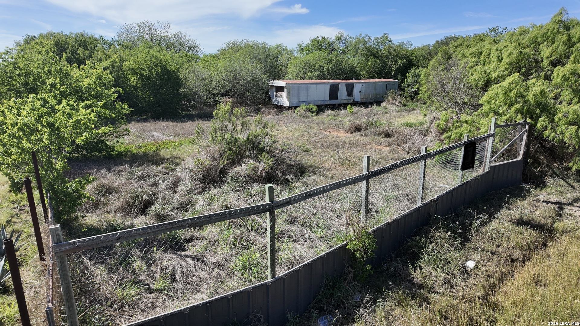 1419 Kayroe Adkins TX 78101