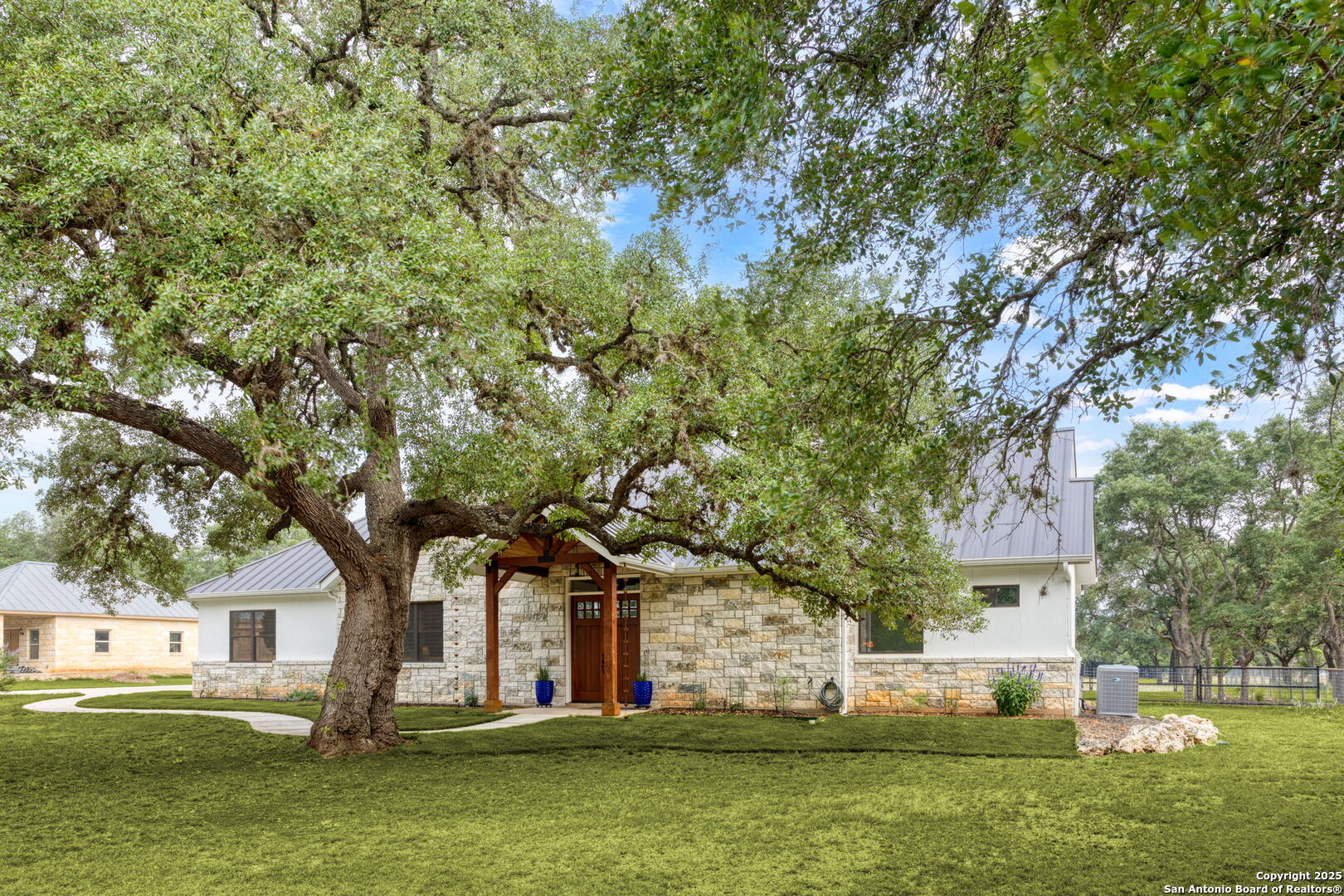 1133 Horseshoe Falls Bandera TX 78003