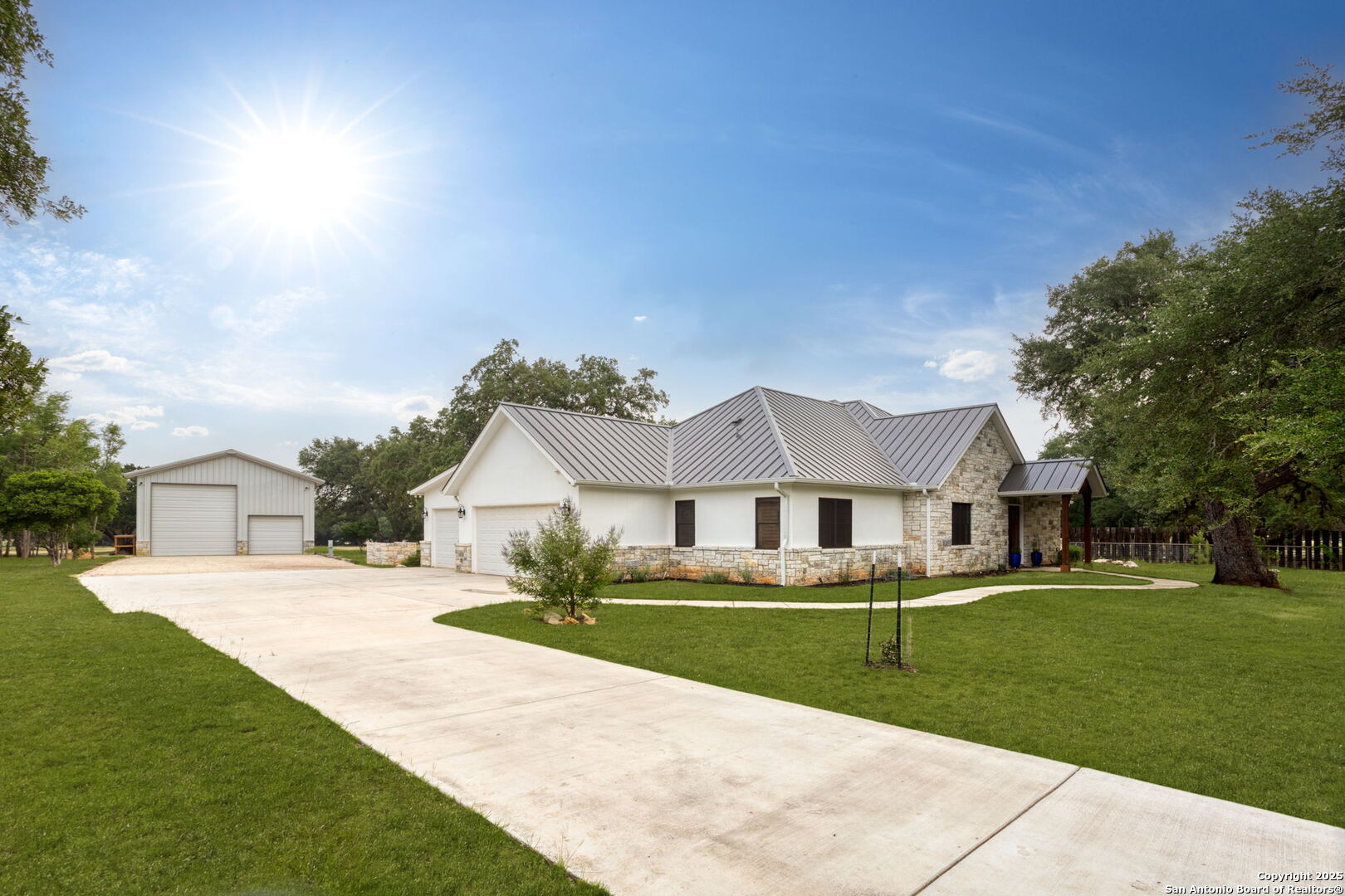 1133 Horseshoe Falls Bandera TX 78003