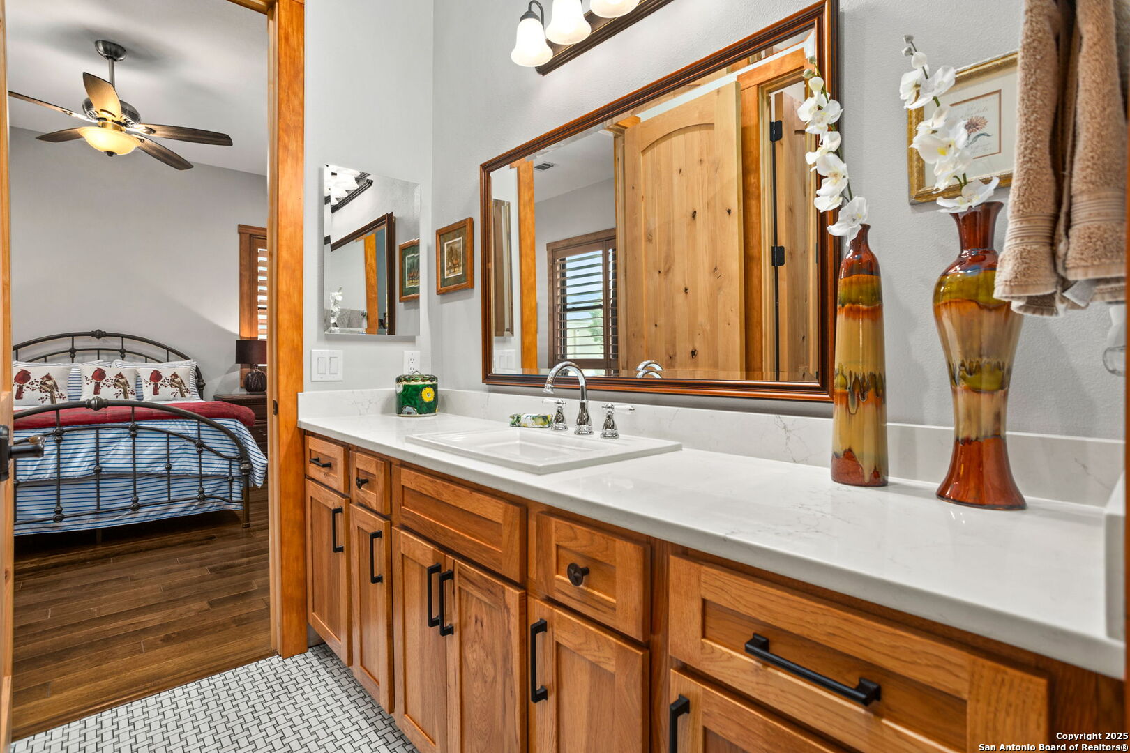 1133 Horseshoe Falls Bandera TX 78003