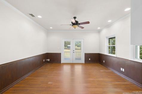 5450 Mazurek Schulenburg TX 78956