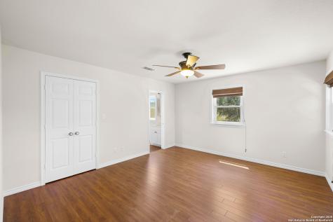 5450 Mazurek Schulenburg TX 78956