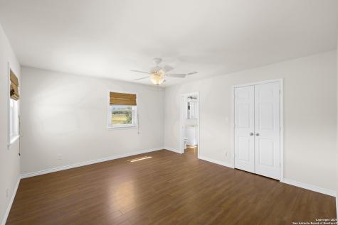 5450 Mazurek Schulenburg TX 78956