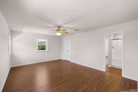 5450 Mazurek Schulenburg TX 78956