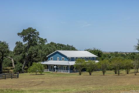 5450 Mazurek Schulenburg TX 78956