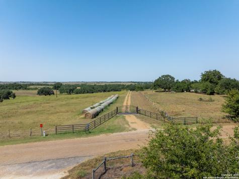 5450 Mazurek Schulenburg TX 78956