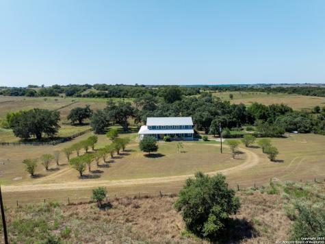 5450 Mazurek Schulenburg TX 78956