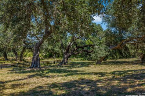 5450 Mazurek Schulenburg TX 78956
