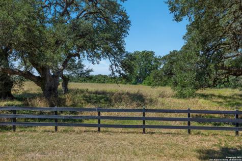 5450 Mazurek Schulenburg TX 78956