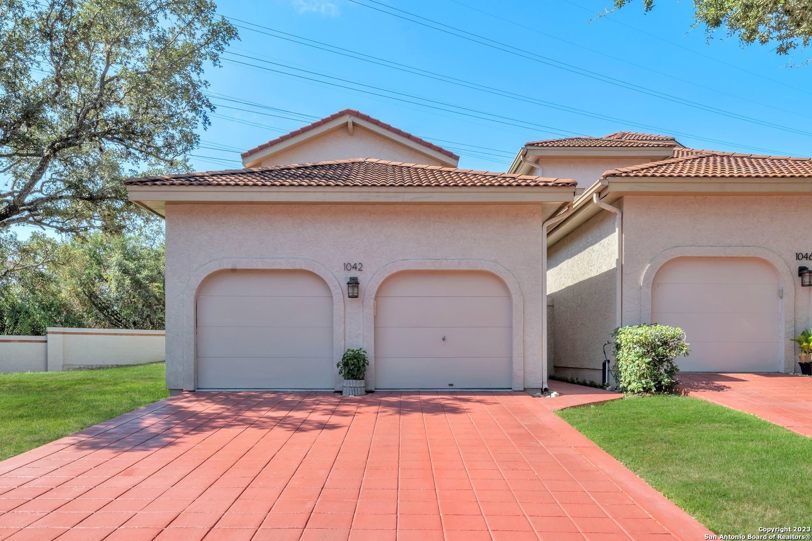 1042 La Tierra San Antonio TX 78258