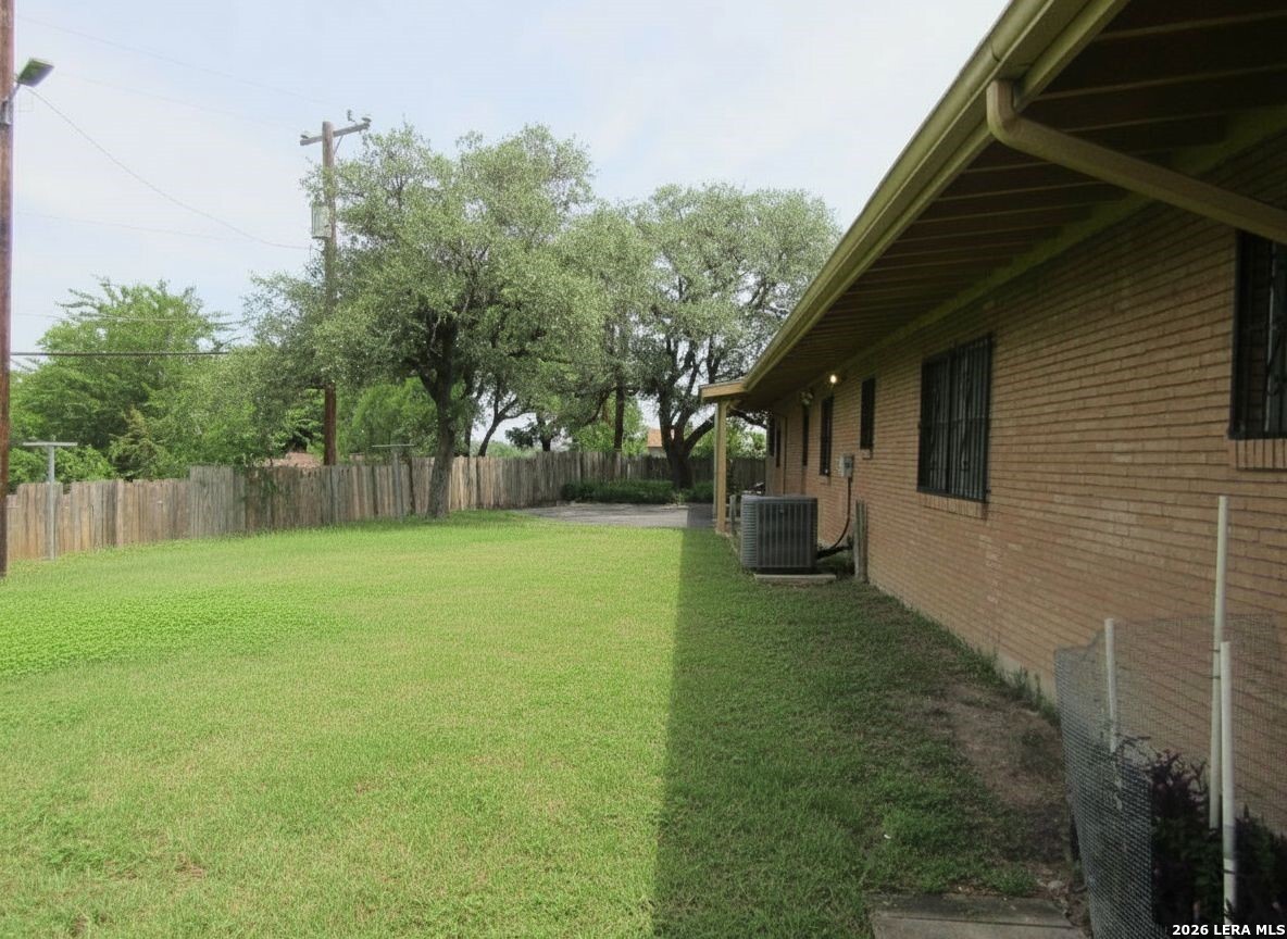2415 Hillcrest Drive San Antonio TX 78228