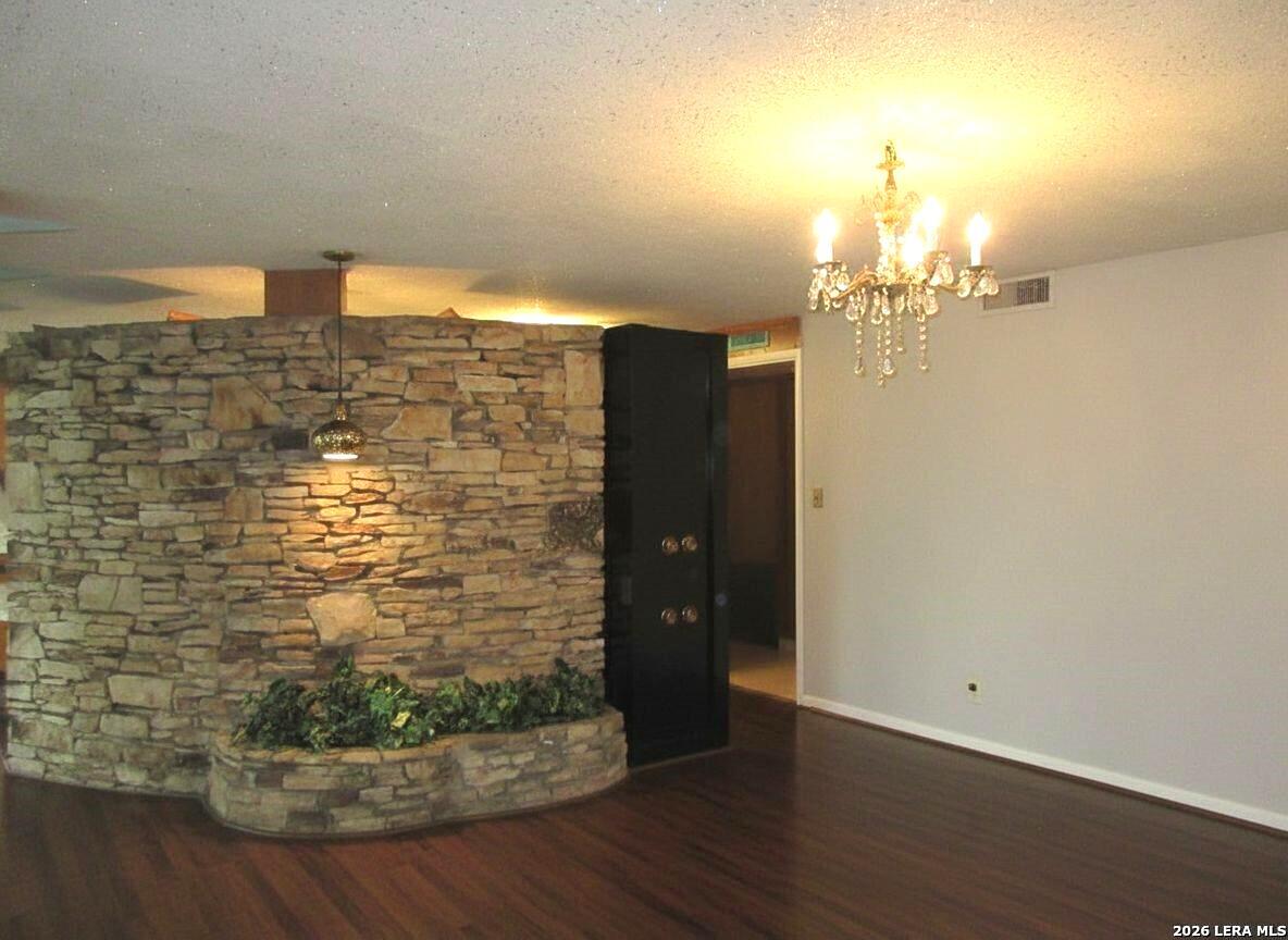 2415 Hillcrest Drive San Antonio TX 78228