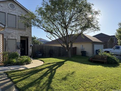 1113 Stone Branch New Braunfels TX 78130