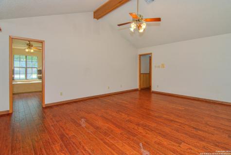 225 Wingate Court Seguin TX 78155