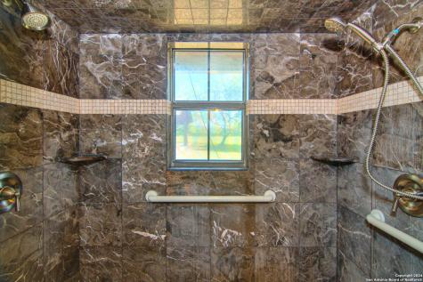 225 Wingate Court Seguin TX 78155