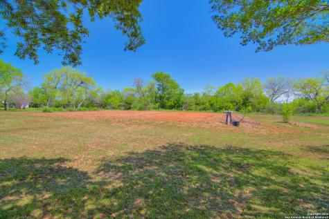 225 Wingate Court Seguin TX 78155