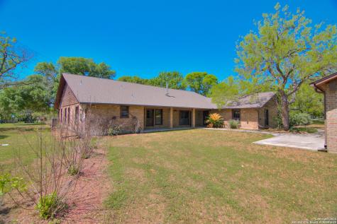225 Wingate Court Seguin TX 78155