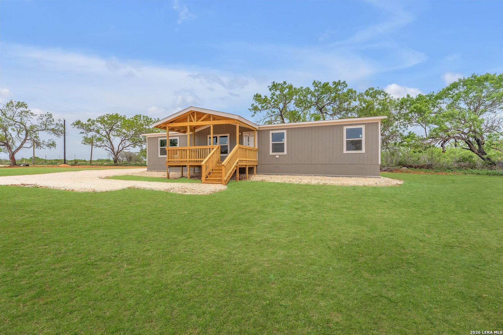 2711 Fm 1332 Jourdanton TX 78026
