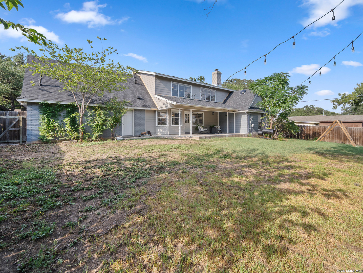 5302 Charter Oak San Antonio TX 78229