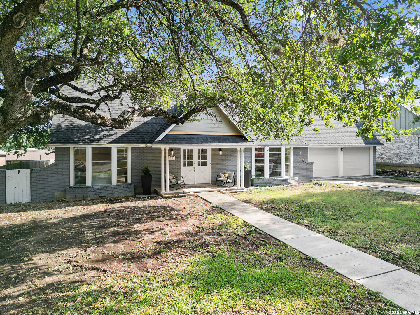 5302 Charter Oak San Antonio TX 78229