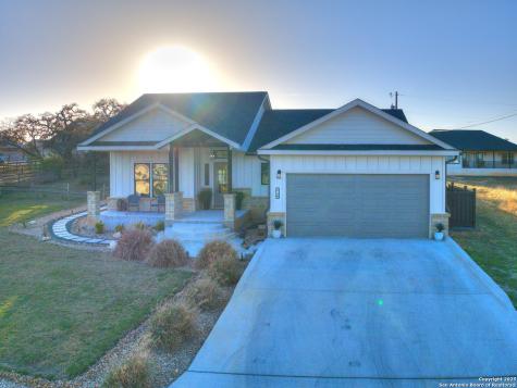 218 Edgewood Circle Bandera TX 78003