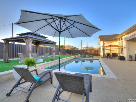 218 Edgewood Circle Bandera TX 78003