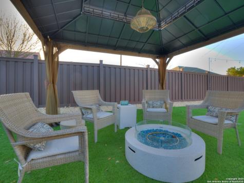 218 Edgewood Circle Bandera TX 78003