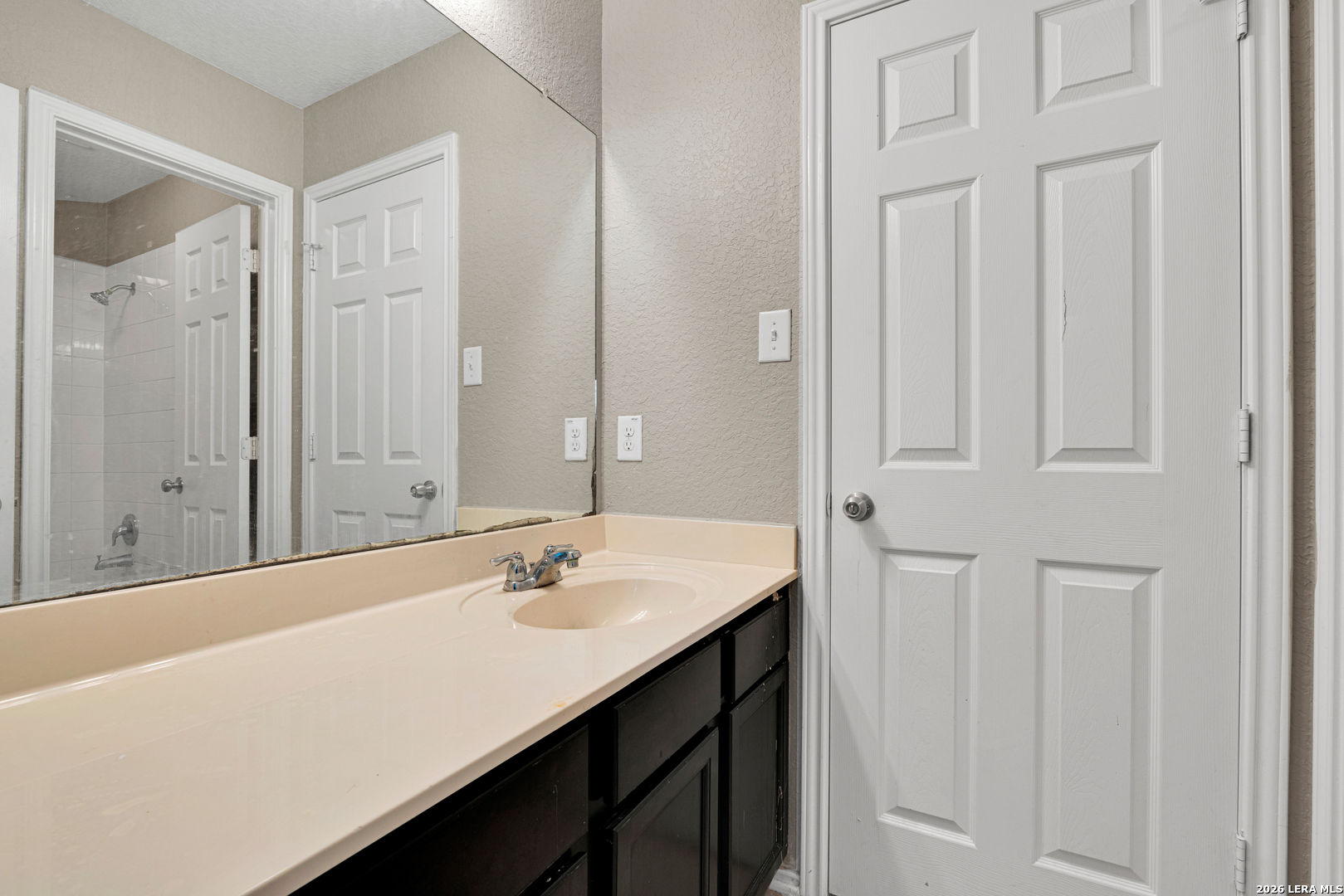 10326 Floore Hollow San Antonio TX 78254