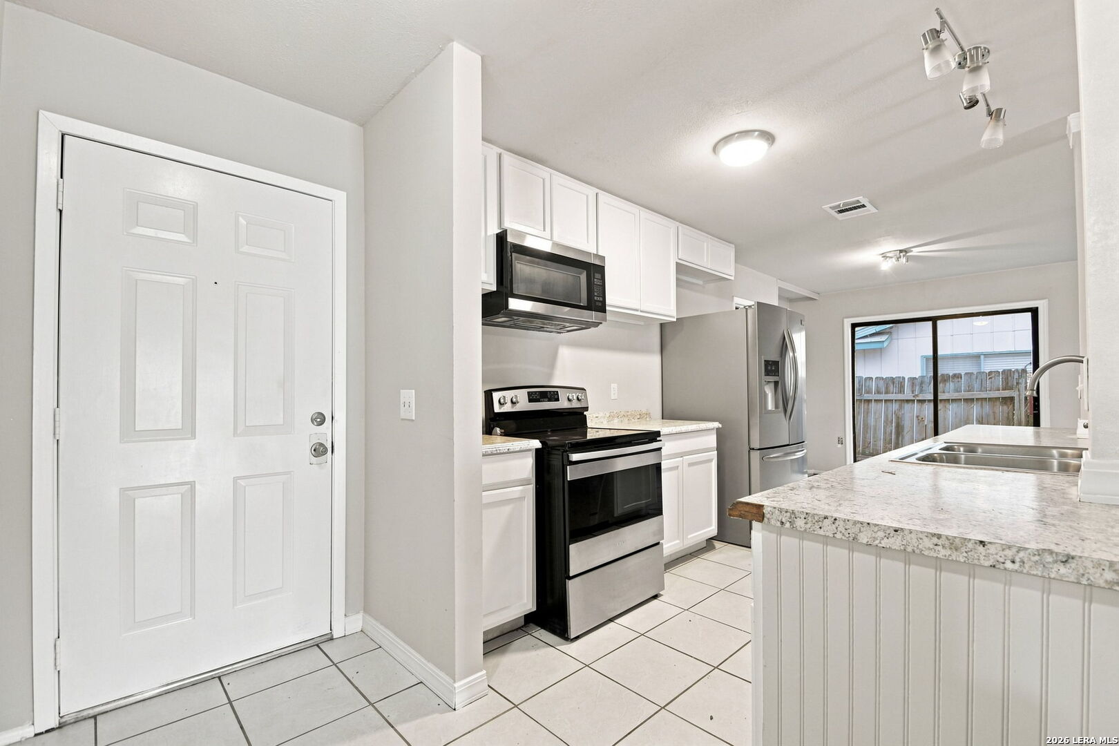 5918 Patrick Henry Street San Antonio TX 78233