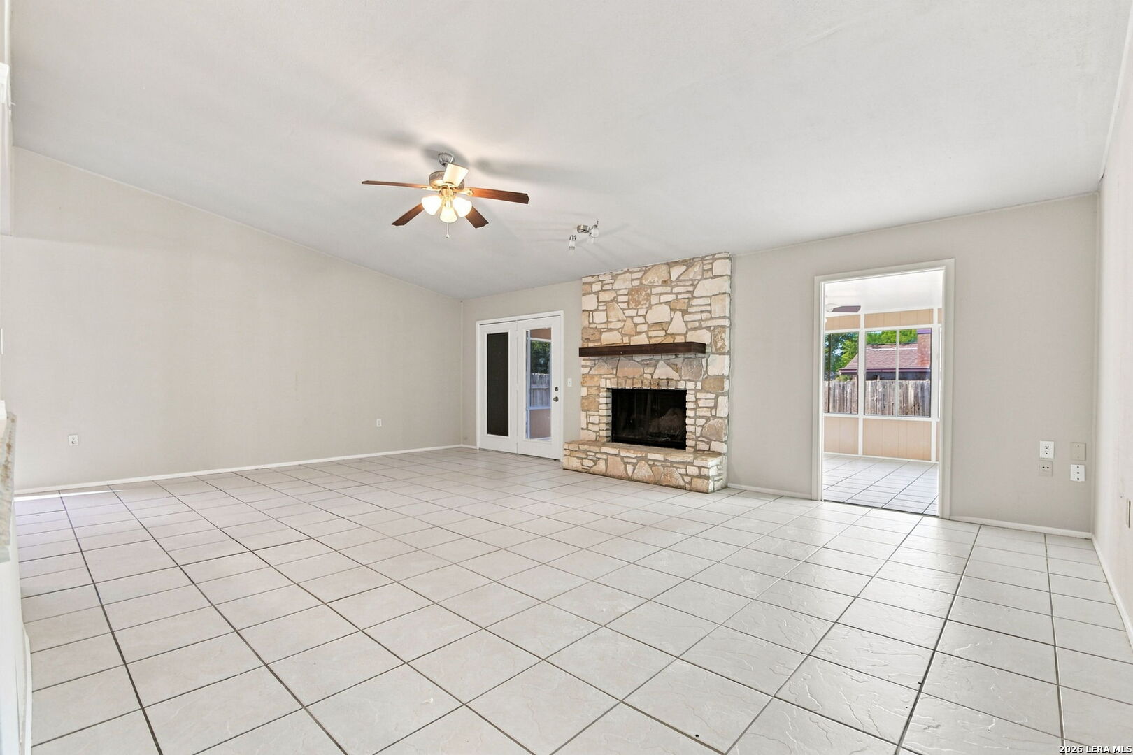 5918 Patrick Henry Street San Antonio TX 78233