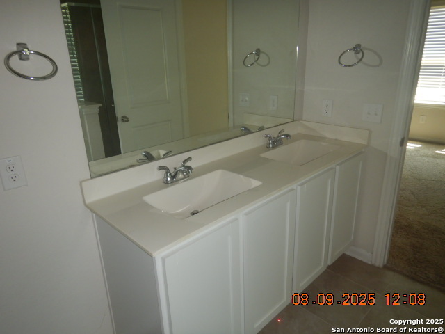 4502 Westbourne Way Converse TX 78109
