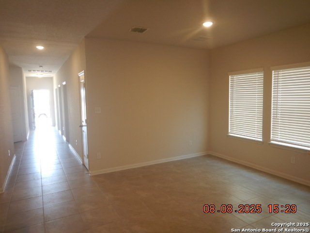 4502 Westbourne Way Converse TX 78109